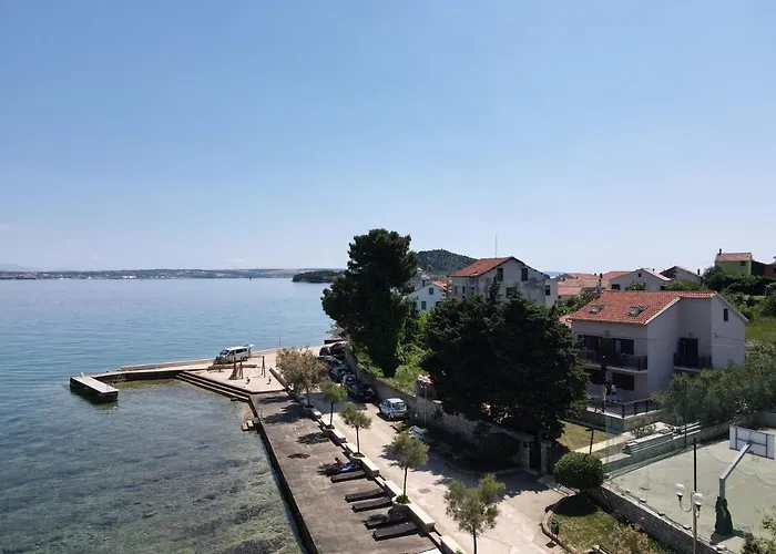 Beachfront Calm Sea Appartement *