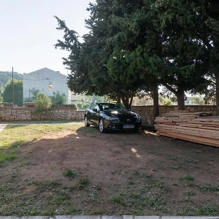 Beachfront Calm Sea Apartman Preko