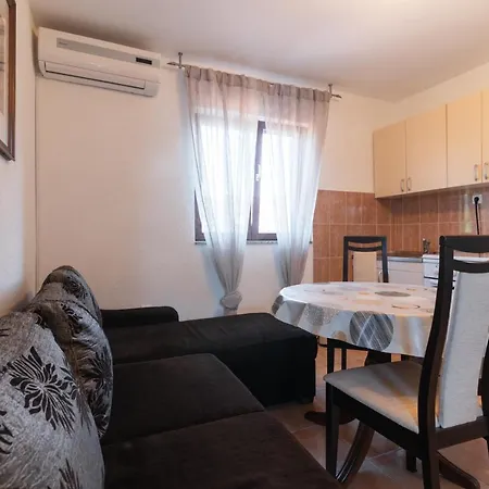 Apartman Beachfront Calm Sea