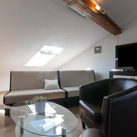 Apartman Beachfront Calm Sea *