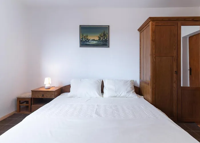 شقة Beachfront Calm Sea