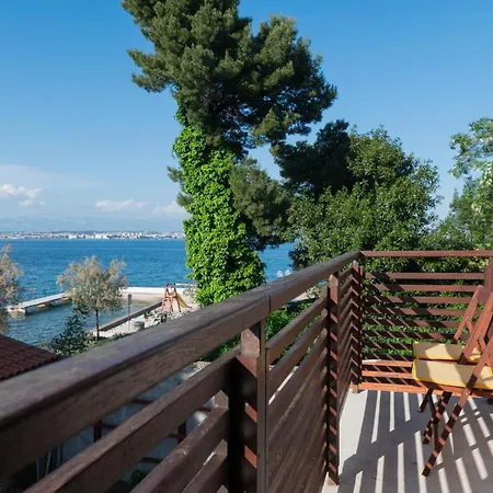 Beachfront Calm Sea Apartman