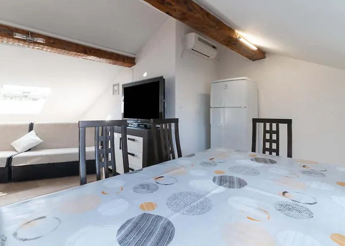 Beachfront Calm Sea Apartmán *